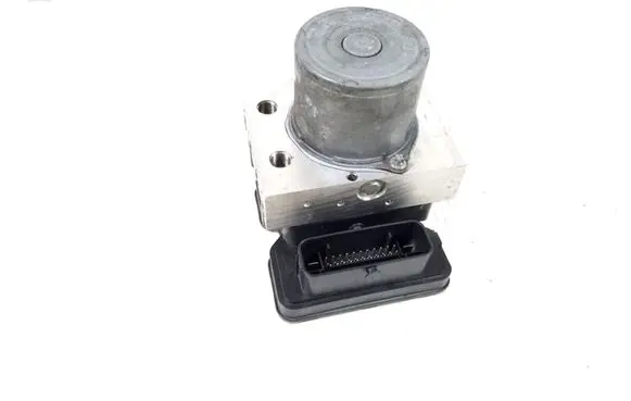 Mercedes-Benz E C207 W207 ABS Pump A2124310148