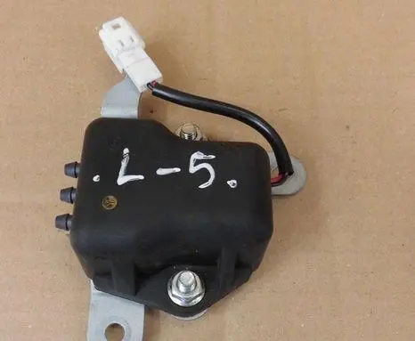 Nissan Juke I F15 Turbo solenoid valve 284L4BV80A