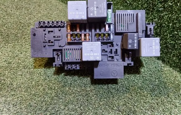 Mercedes-Benz S W222 Fuse module A2229066801 A0009822923 A0009822523