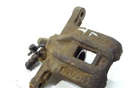 Chevrolet Lacetti Rear brake caliper