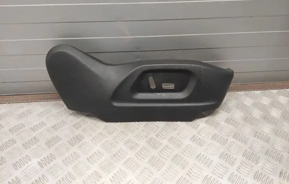 Audi Q5 SQ5 Seat trim 8R0881314B