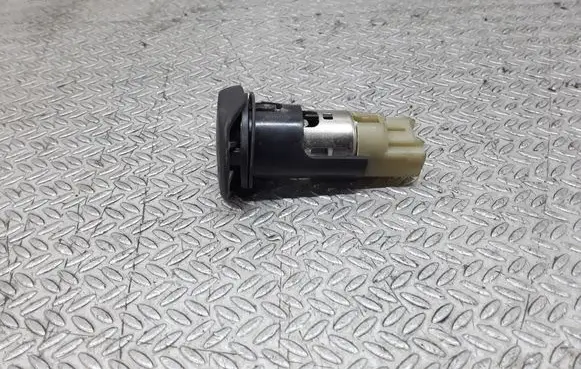 Renault Laguna II Cigarette lighter 