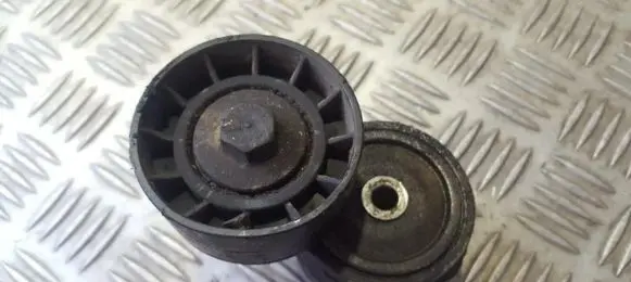 Alfa Romeo 156 Generator/alternator belt tensioner