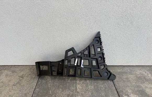 MG ZS Rear bumper mounting bracket 11406524