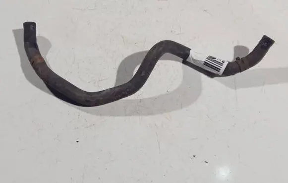 Mercedes-Benz C AMG W204 Engine coolant pipe/hose