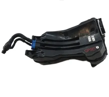 Audi Q7 4M AdBlue liquid reservoir 4M0131878BF