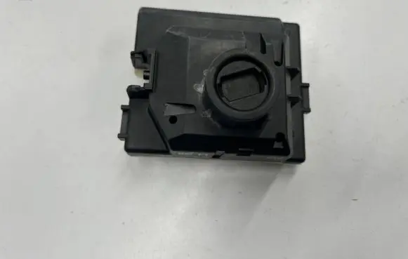 Mercedes-Benz C W205 Ignition lock A2229000012 3332530100