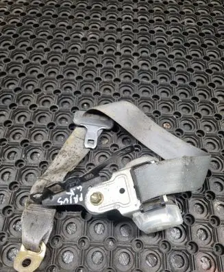 Rear seatbelt