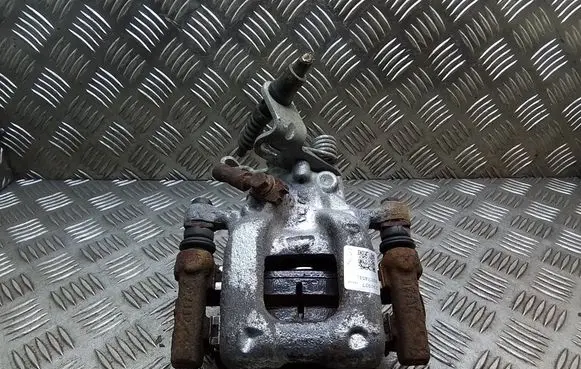 Skoda Yeti (5L) Rear brake caliper