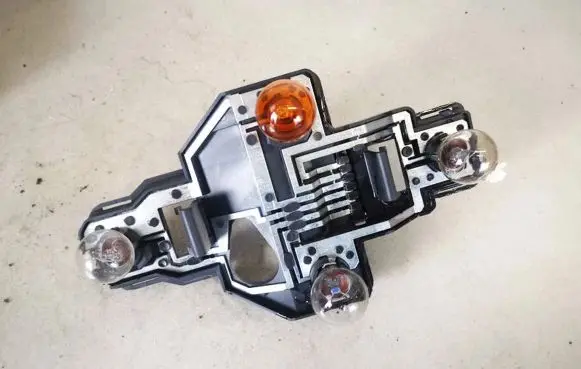 Citroen Xsara Tail light bulb cover holder