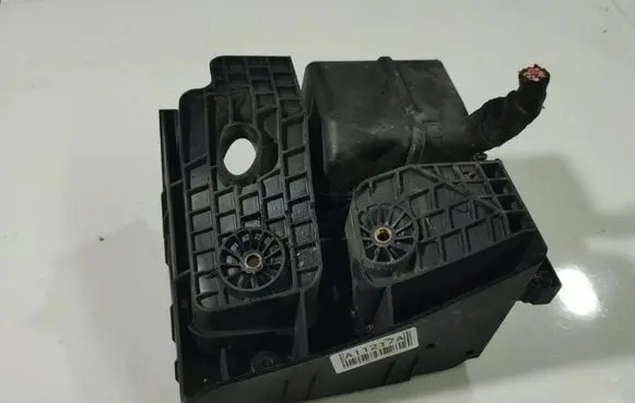 Volkswagen PASSAT B6 Fuse box set 