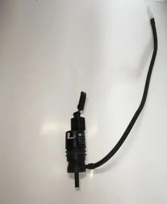 Opel Antara Windscreen/windshield washer pump 13250356 3240115
