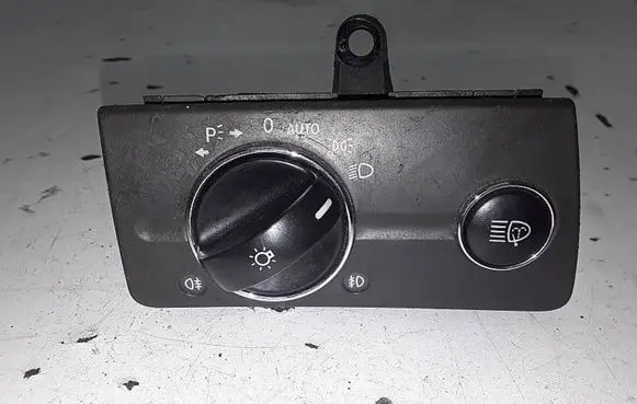 Mercedes-Benz E W211 Light switch 2115450104