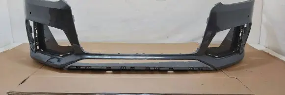 Audi Q3 8U Front bumper 8U0807437A