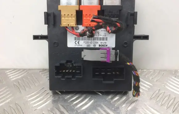 Audi A6 S6 C6 4F Comfort/convenience module 4F0907279 4F0910279