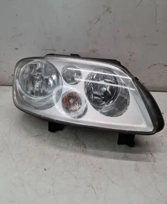 Volkswagen Touran I Headlight/headlamp 1T0941006D 0301205202