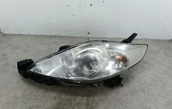 Mazda 5 Headlight/headlamp C23551040