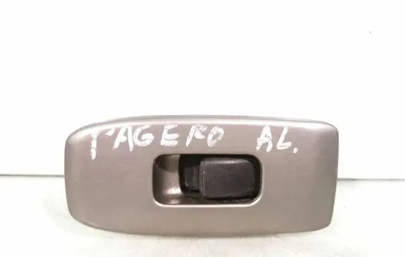 Mitsubishi Pajero Electric window control switch MR445659 0323D4
