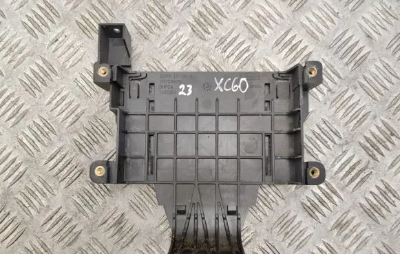 Volvo XC60 Other engine bay part 30729835 6G9N17108A
