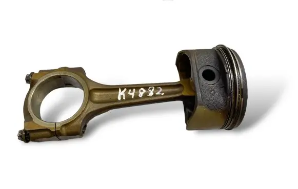 Citroen C4 I Picasso Piston with connecting rod 0131591315 6FYEW7A