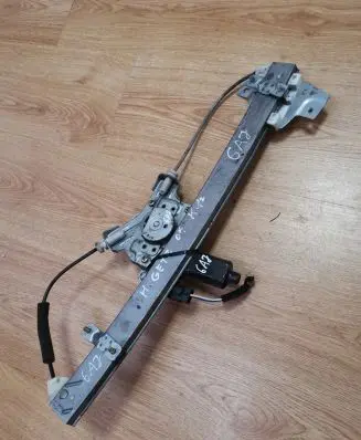 Hyundai Getz Front door window regulator with motor