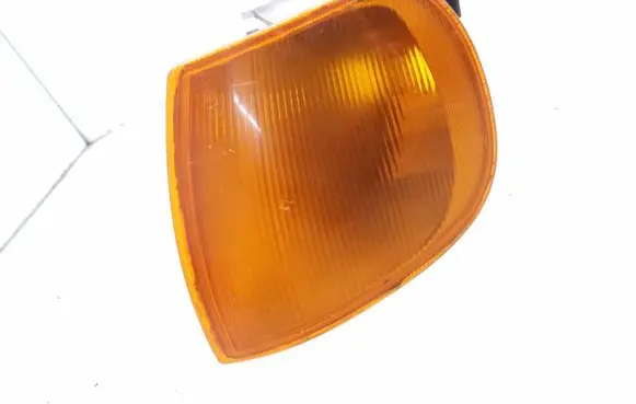 Volkswagen Polo III 6N 6N2 6NF Front indicator light 6N0953049B