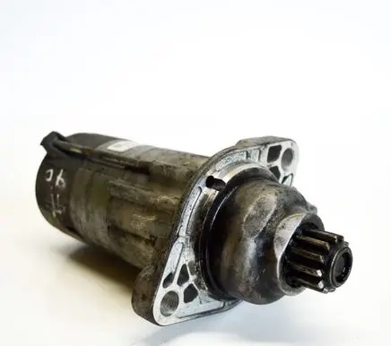 Volkswagen PASSAT B6 Starter motor 02M911024A
