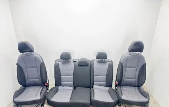 Seat set