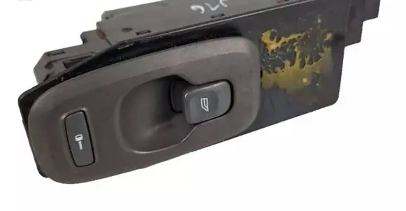 Volvo XC70 Electric window control switch 30737519
