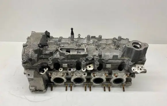 Mercedes-Benz C AMG W205 Engine head A1770503300 A1770107700 A1770160600