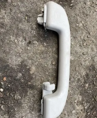 Nissan Qashqai Front door interior handle