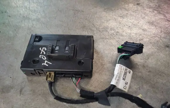Renault Scenic IV - Grand scenic IV GPS navigation control unit/module 282754595R 201735309699 358272081131487