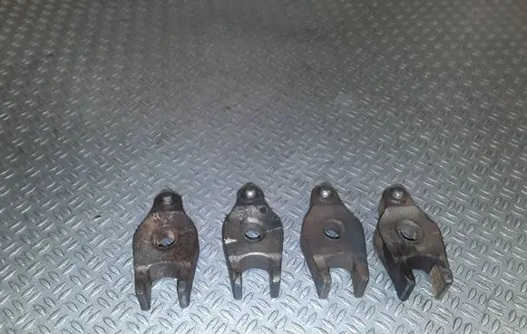 Ford Galaxy Fuel Injector clamp holder 