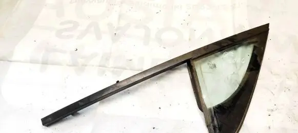 Audi Q7 4M Front door vent window glass four-door AS2