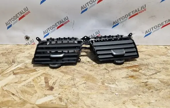 BMW 5 G30 G31 Dash center air vent grill 9329579 168281