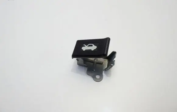 Honda Jazz IV GR Engine bonnet (hood) release handle