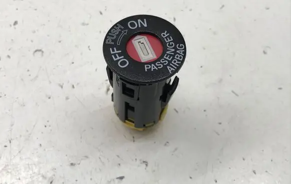 Honda ZR-V Passenger airbag on/off switch 3M01J