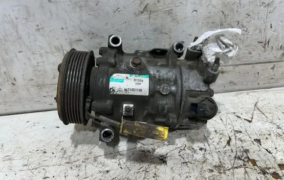Peugeot 508 Air conditioning (A/C) compressor (pump) 9671451180