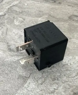 Audi A6 S6 C7 4G Other relay 4H0951253A 2446006000