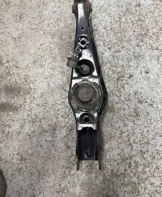 KIA Sportage Rear upper control arm/wishbone 55220D3050 1118A420 30F023402