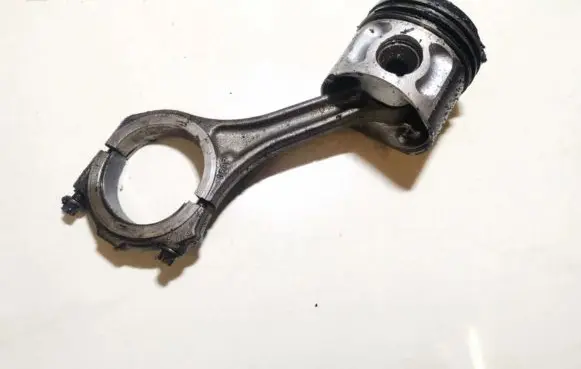 Audi A4 S4 B5 8D Piston with connecting rod 059f