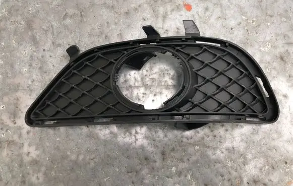Mercedes-Benz CLS C218 AMG Front fog light trim/grill A2188850823-BILI A2188850823
