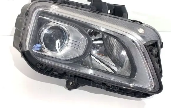 Hyundai Kona I Headlight/headlamp 92102J9000