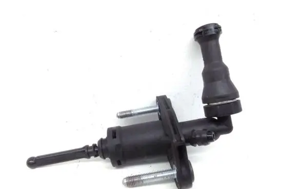 Opel Insignia A Clutch master cylinder 55561916