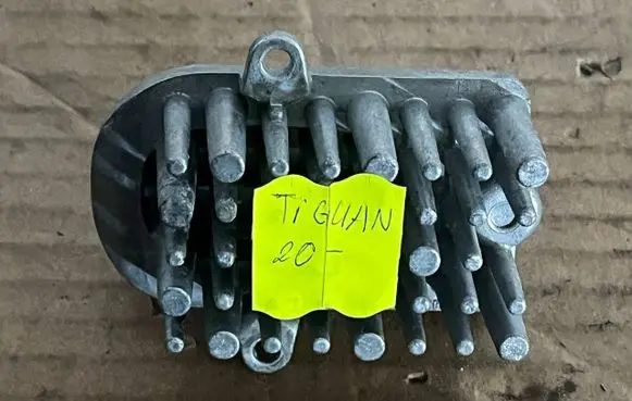Volkswagen Tiguan LED ballast control module 1420000863 298000037