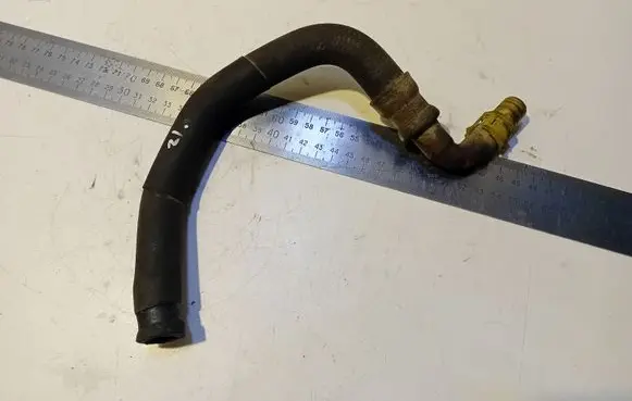 Volvo S70 V70 V70 XC Engine coolant pipe/hose