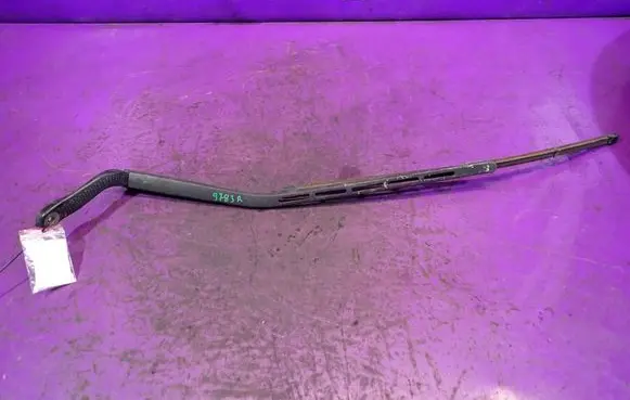 Citroen C4 I Front wiper blade arm