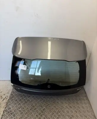 Volvo V40 Tailgate/trunk/boot lid 