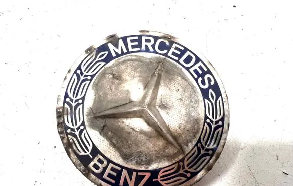 Mercedes-Benz C W204 Original wheel cap A1714000025