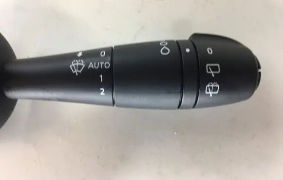 Renault Captur Wiper control stalk 255675887R
